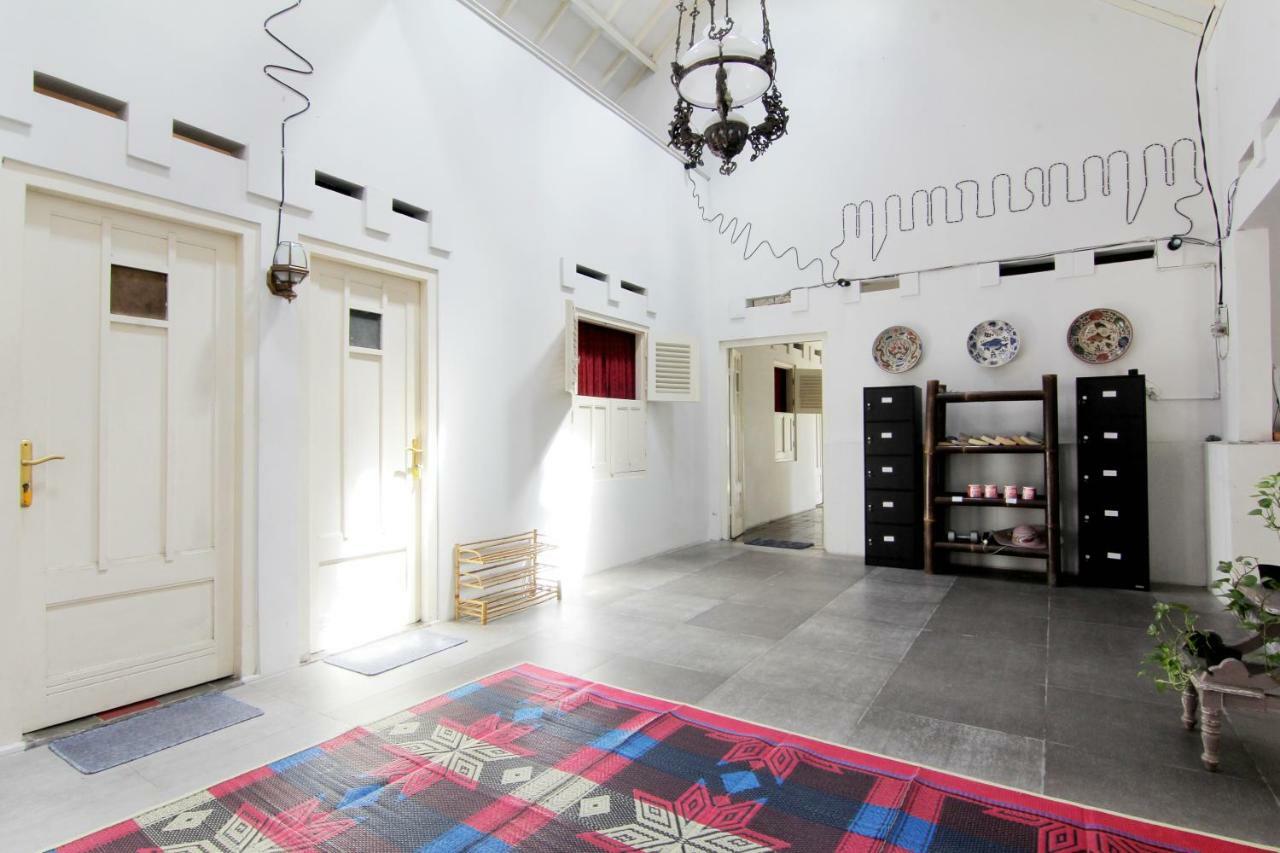 Omah Heritage Yogyakarta Hostel ภายนอก รูปภาพ